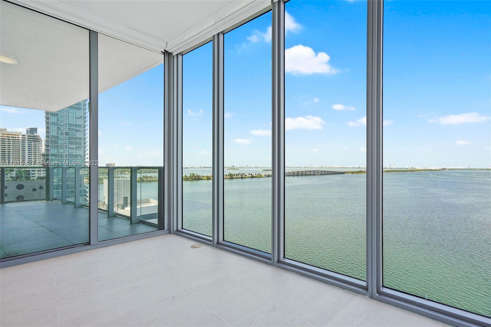 Biscayne Beach! Live in luxury overlooking the Bay to South Beach in the 52 floor masterpiece in Edg
