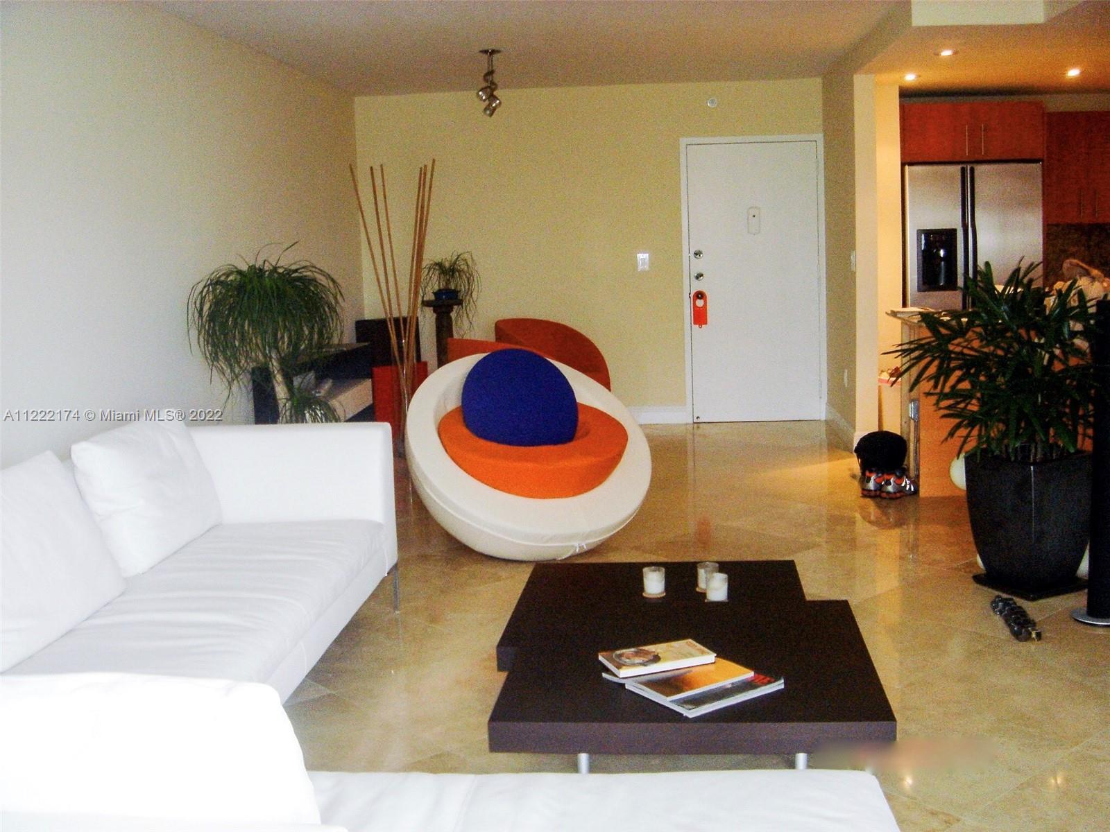 BEAUTIFUL MODERN APARTMENT, GREAT LOCATION BY WILLIAMS ISLAND, 2BD 2 BTH MARBLE FLOORS THROUGHOUT, O