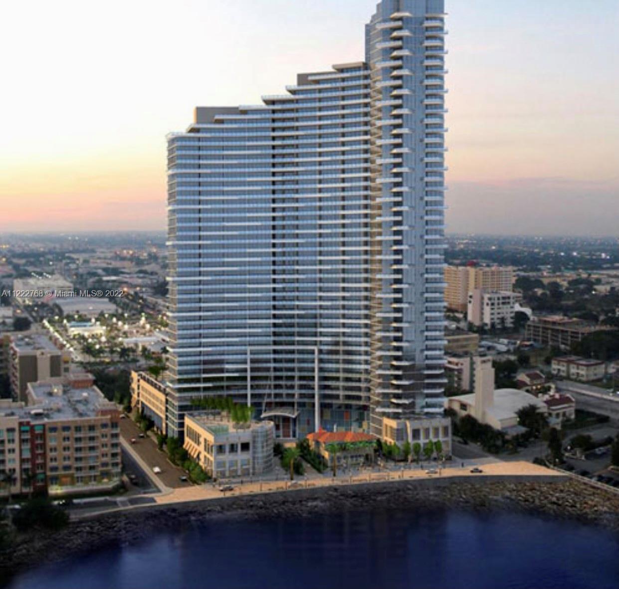 Welcome to Paramount Bay; The definition of Luxury Living in Edgewater Miami. This unit is on the 27