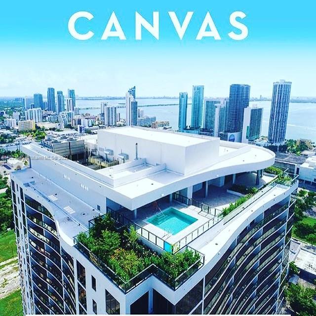 Spectacular corner unit located in the Arts and Entertainment District of Miami. this beautiful unit