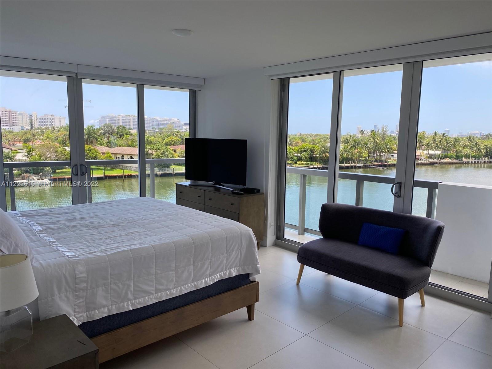 THE IVORY AT BAY HARBOR ISLAND IS A BOUTIQUE RESIDENCES BUILDING, BUILT IN 2017. CORNER UNIT 2 BED -