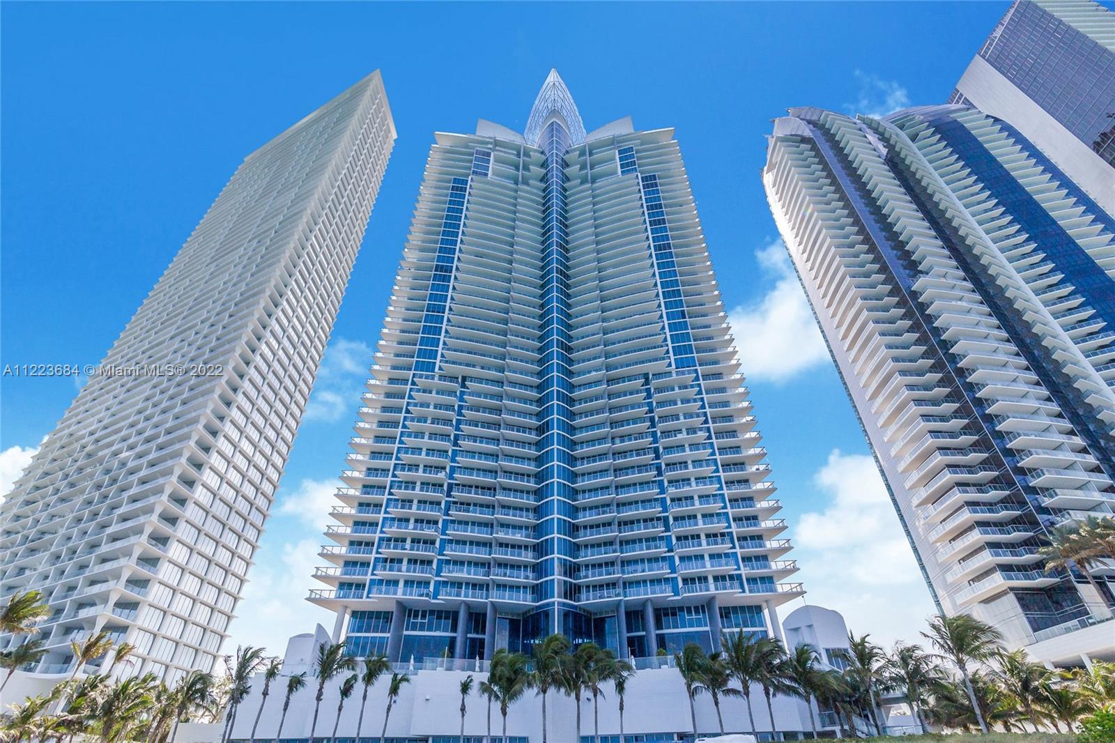Spectacular 1 Bed + Den + 2 Baths residence with direct ocean view in the desirable Sunny Isles Beac