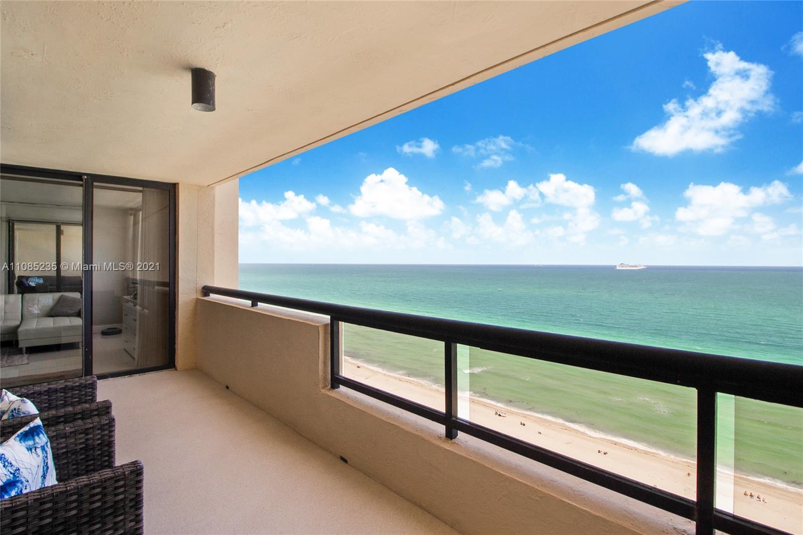 RARELY ON THE MARKET HIGH FLOOR OCEANFRONT UNIT WITH SWEEPING VIEWS OVER THE OCEAN AND SOUTH BEACH! 