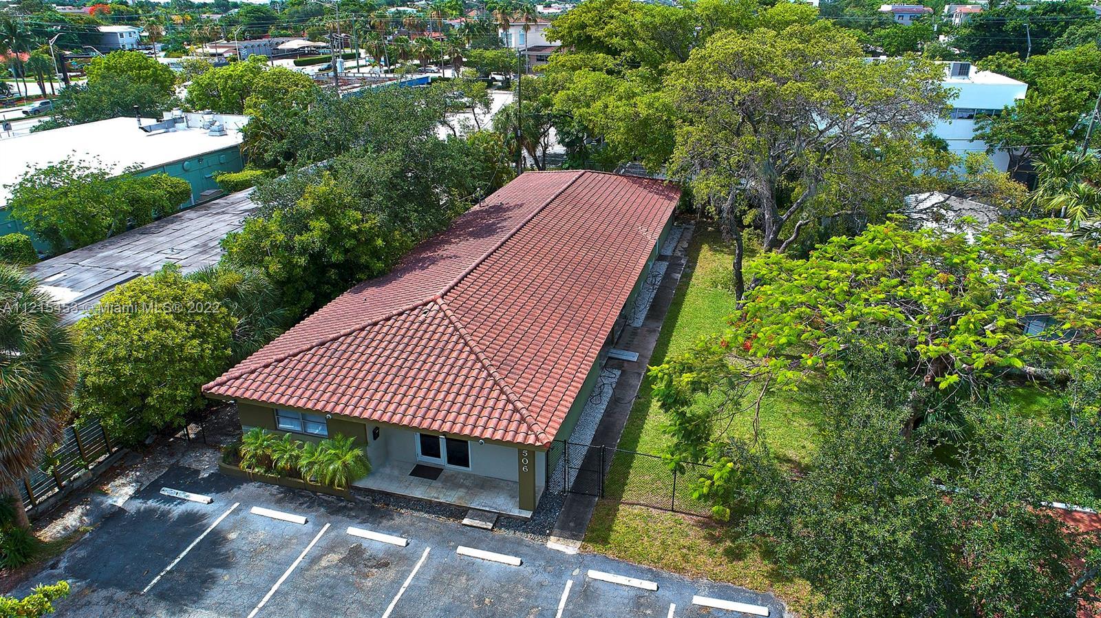 Photo of 506 SE 11th Ct #1-2 in Fort Lauderdale, FL