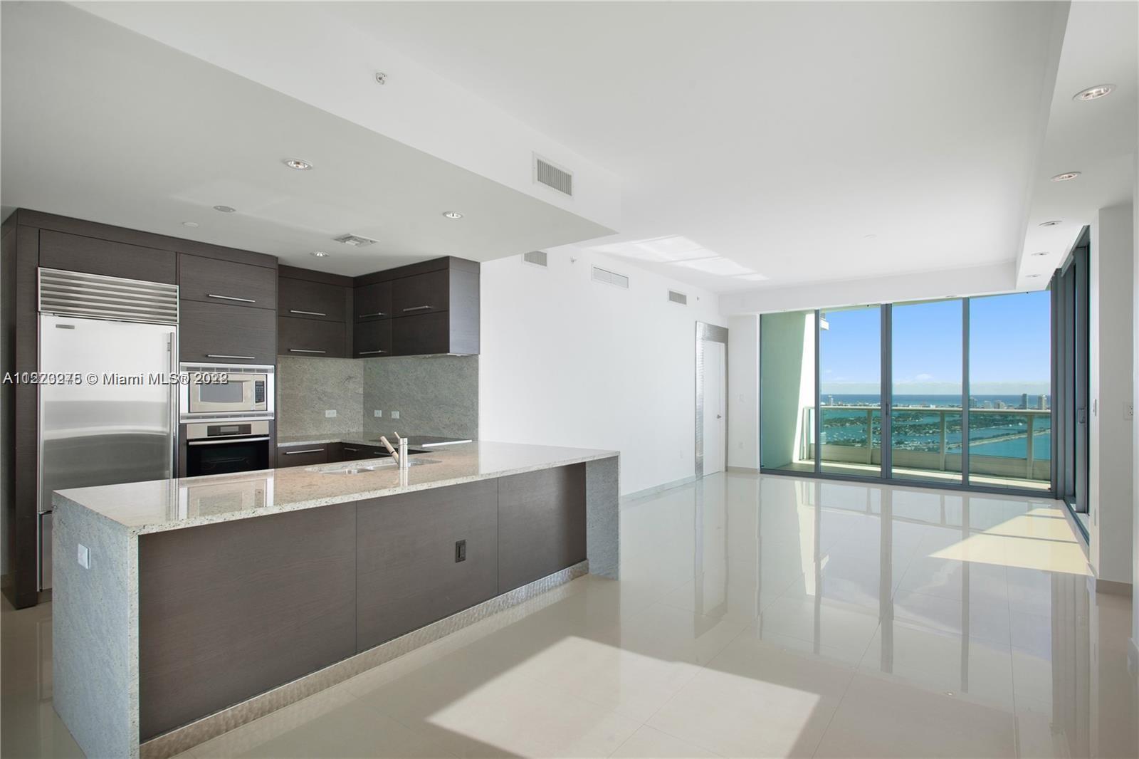 Luxury at its best! Enjoy the breathtaking views of Biscayne Bay and the city in this very modern, e