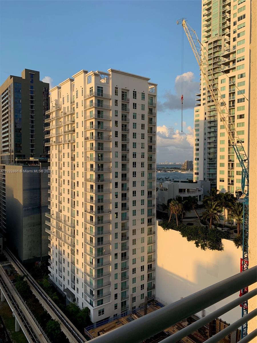 Exclusive loft style at the heart of downtown Miami. Perfect investment and the best ROI in the area