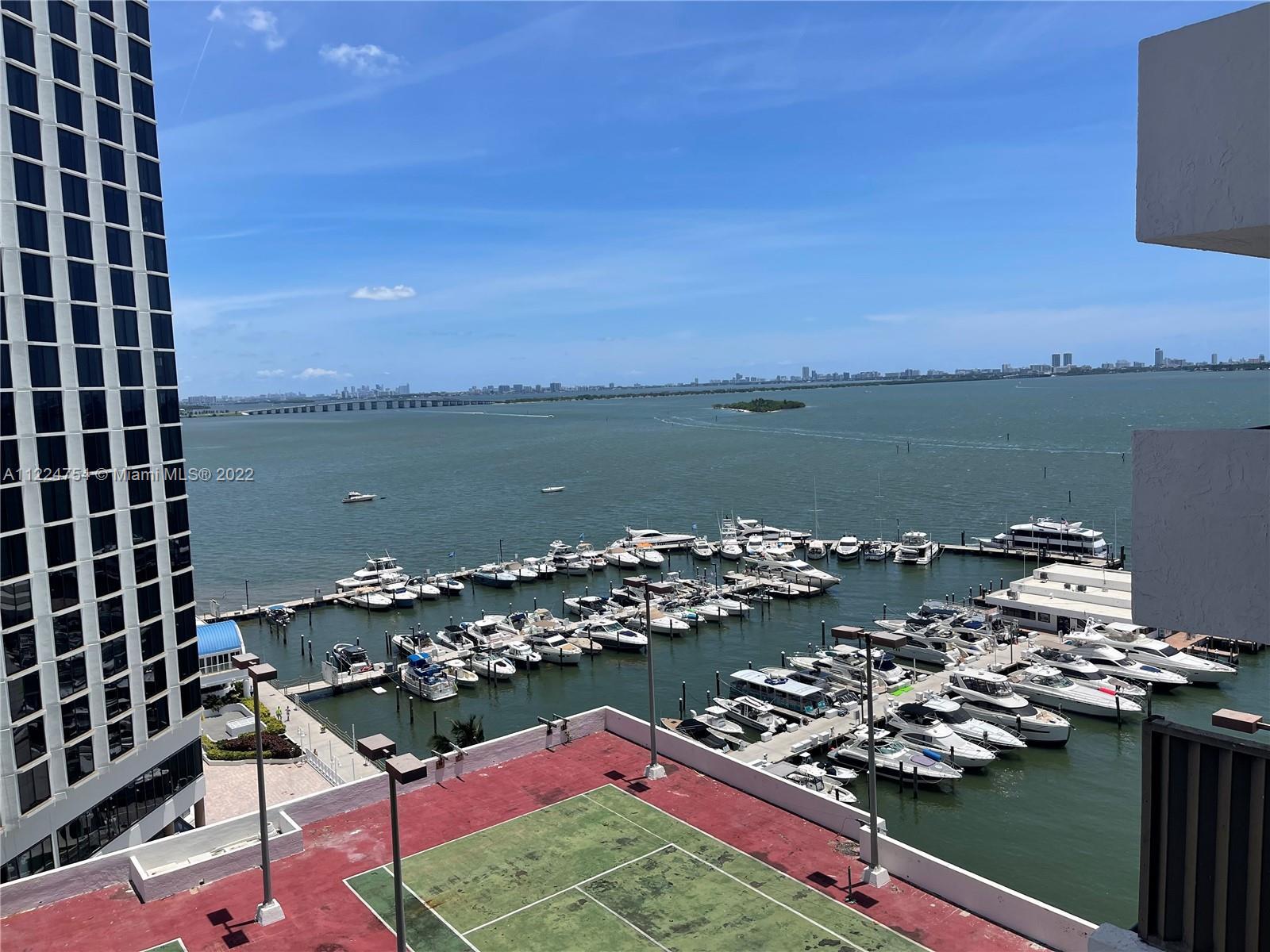 WATERFRONT HIGH RISE CONDO WITH ALL AMENITIES IN VENETIAN CAUSEWAY AND EAST OF US 1. EXCELLENT BAY F