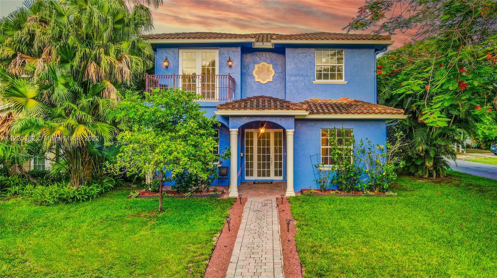 Located in the Fort Lauderdale’s prized neighborhood Victoria Park, this home is conveniently locate