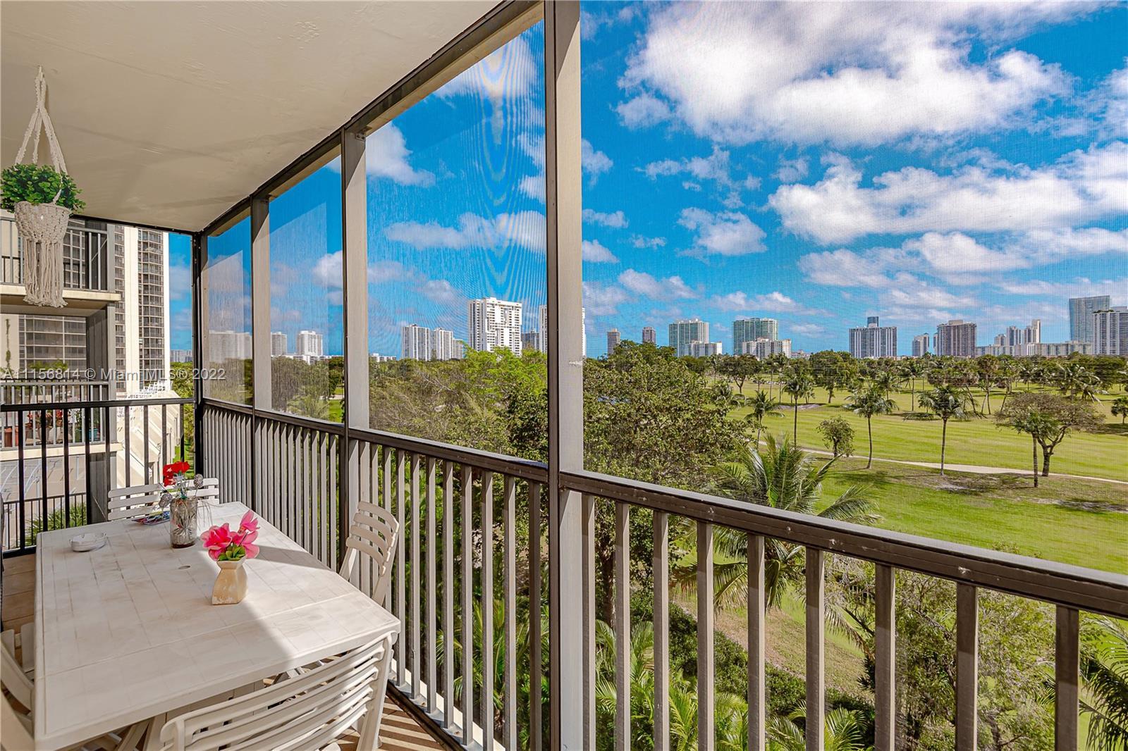 **SPECTACULAR AND QUIET 5TH FLOOR UNIT OVERLOOKING THE TURNBERRY GOLF COURSE** UNIT IS LEASED UNTIL 