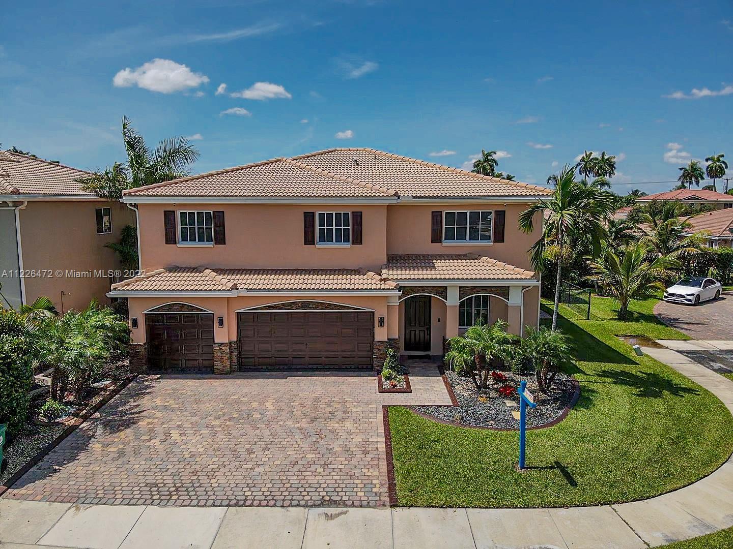 Coconut Cay  Gated Community  Highly desired  Stunning single family home , this  immaculate & well 