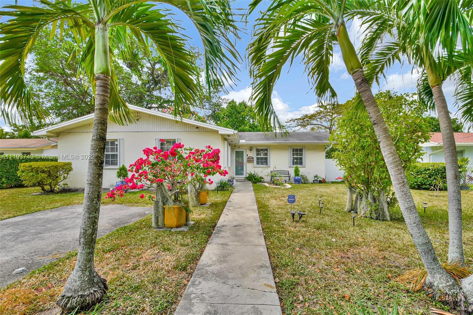 Photo of 3750 Percival Ave in Miami, FL