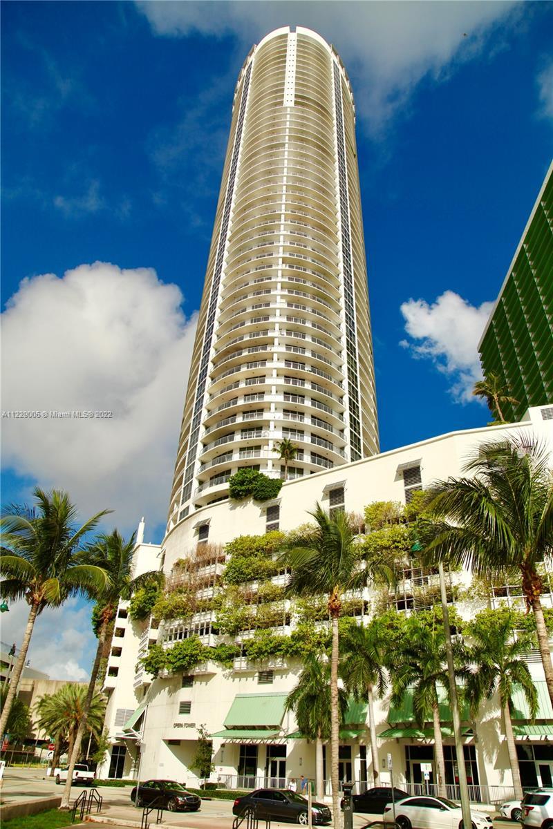 A great one bedroom and one bath unit in the Opera Tower. The best opportunity for investors in Edge