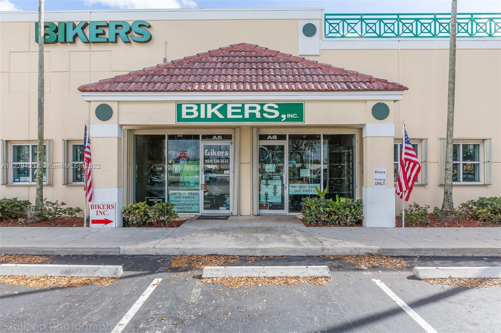 Photo of 11850 W State Rd 84 in Davie, FL