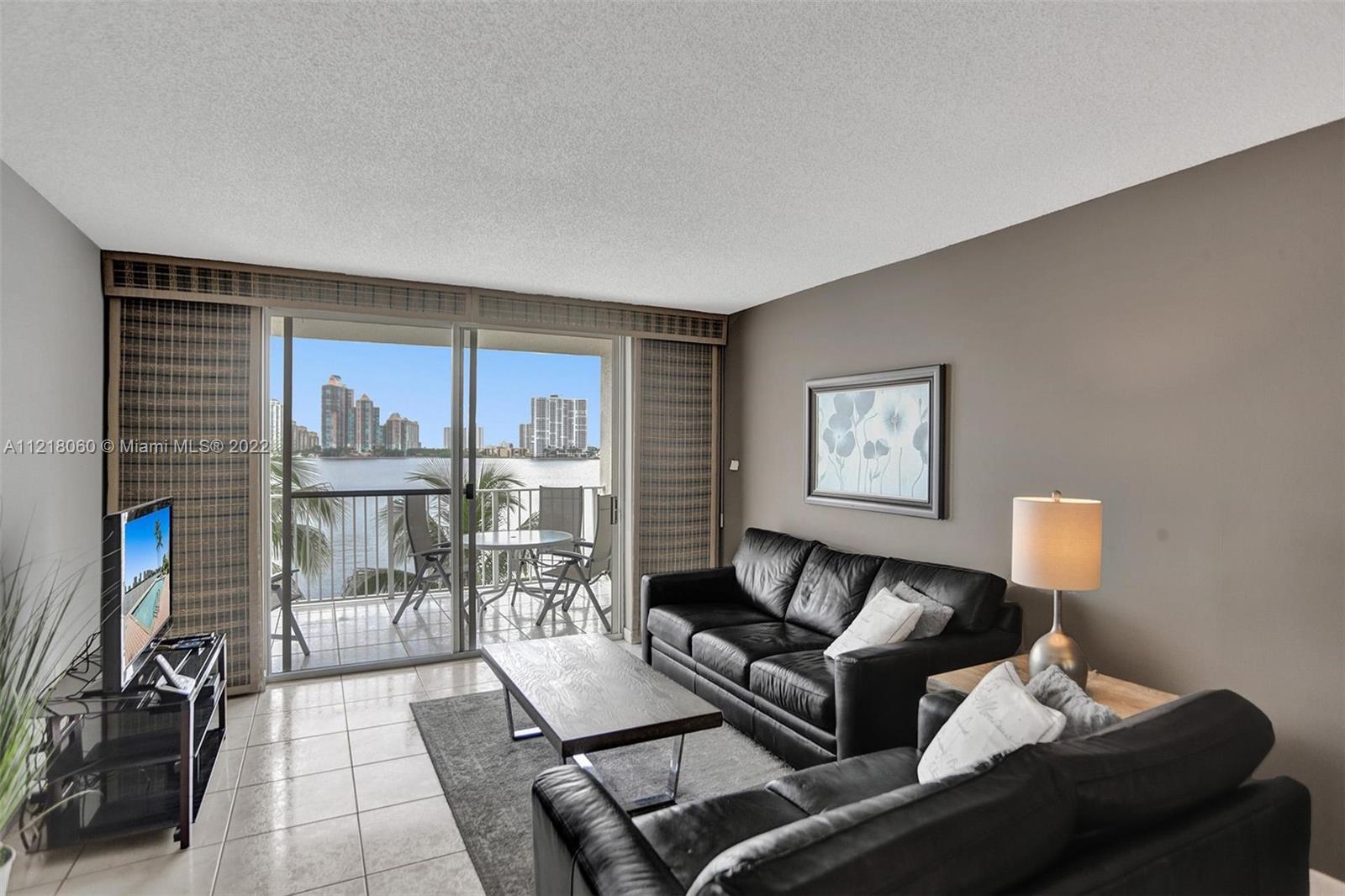 Unique opportunity to own in LES PELICANS Sunny Isles. Great and remodeled 2bed-2baths, open concept