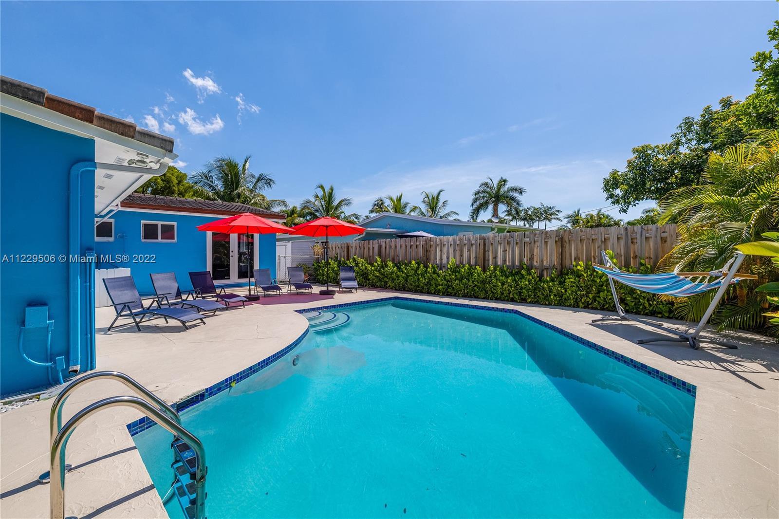 This stunning 3 bedroom, 2 bath fully furnished home located in the heart of Wilton Manors provides 