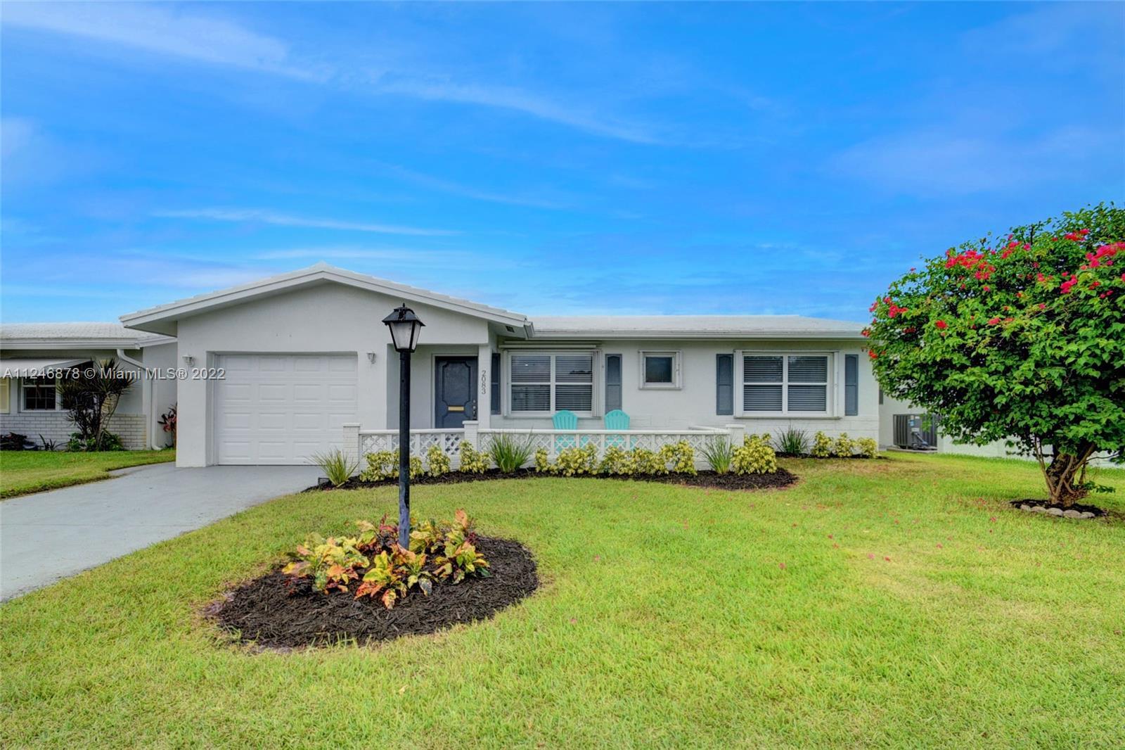 Fully remodeled and updated this lovely rancher in Leisureville is sure to please.  Stainless applia