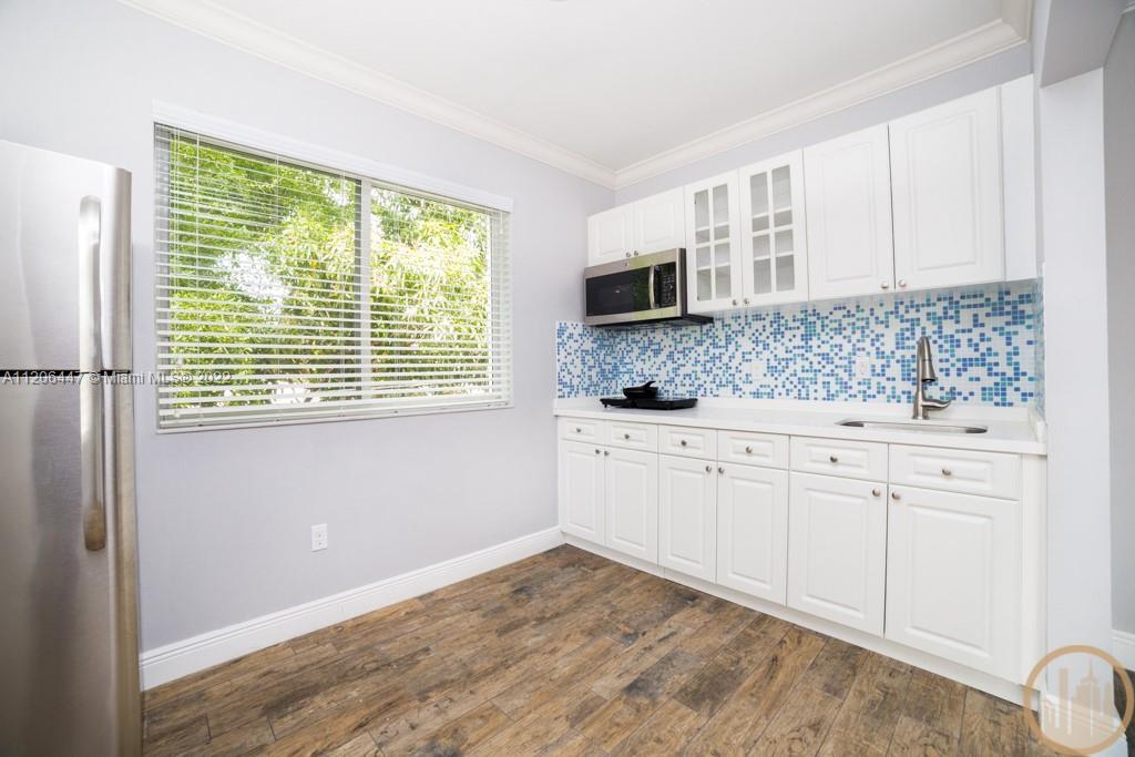 Photo of 53 NE 49th St #3A in Miami, FL