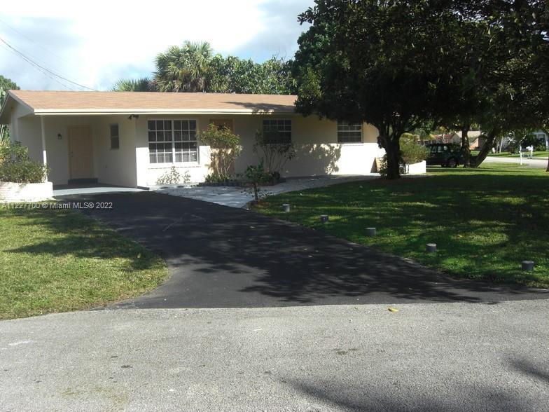 Check out this 3 bedroom home that is on a large lot. This home has a m2m tenant moving out 10-1-202