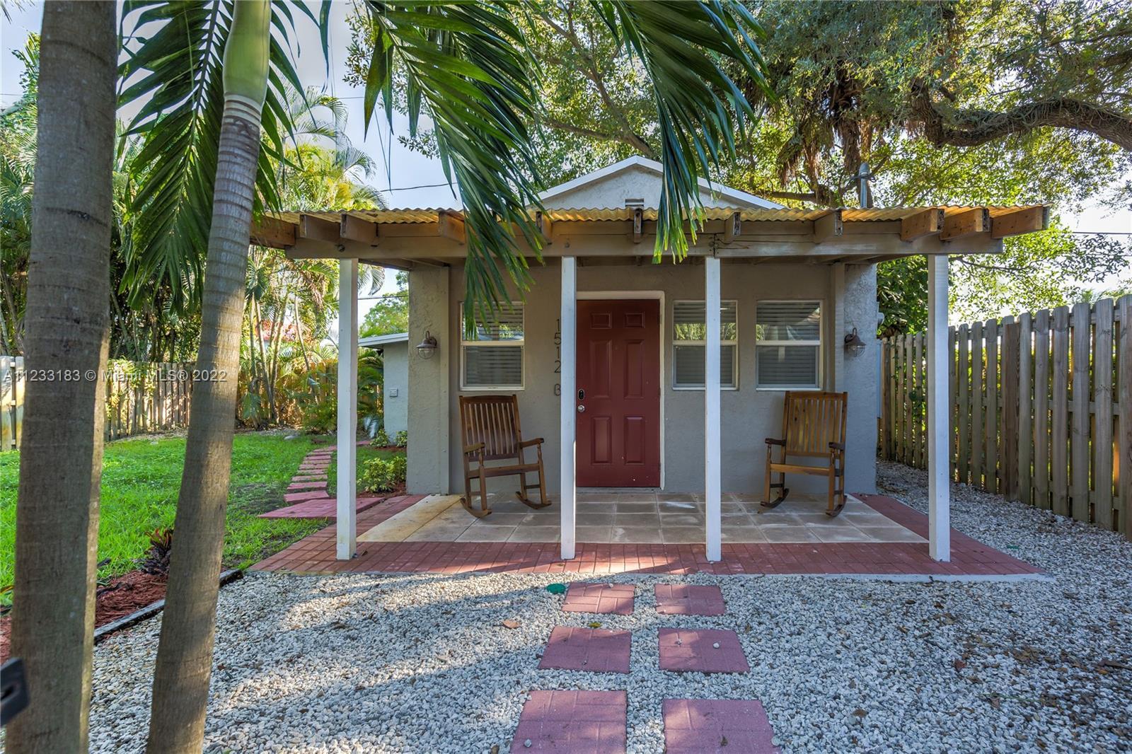 Photo of 1512 SW 25th St #B in Fort Lauderdale, FL