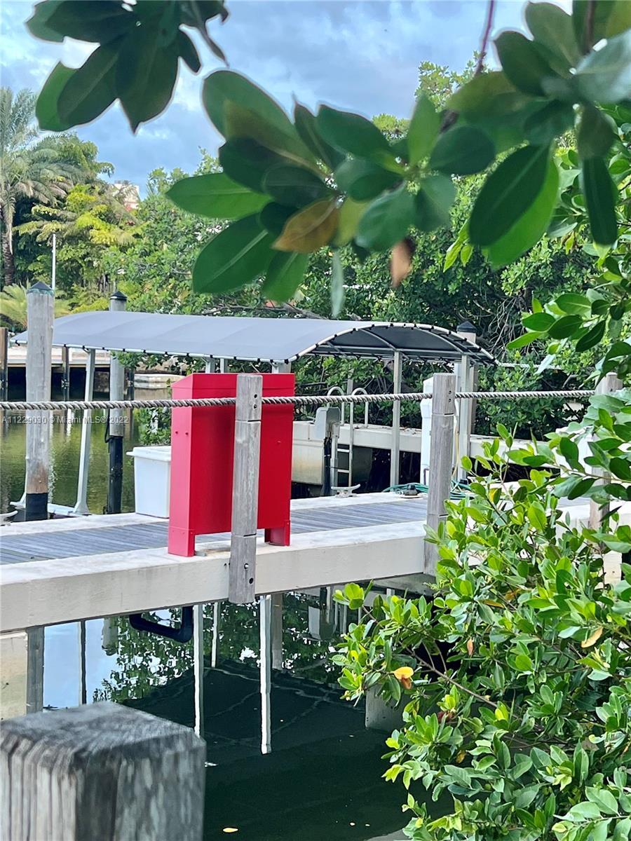 Photo of 16500 Collins Ave #16 in Sunny Isles Beach, FL