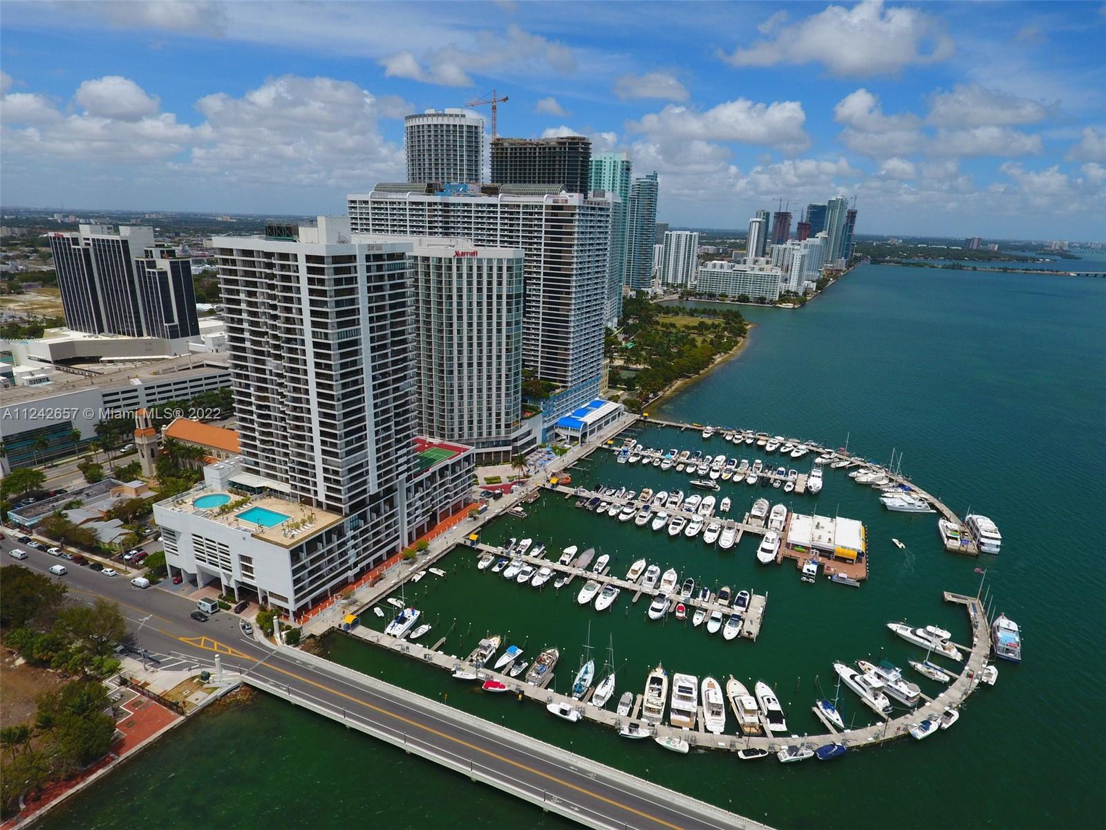 Highly Desirable Condo w/ Amazing Biscayne Bay and City Views. 1 Bedroom, 1.5 Baths, Living Room & D
