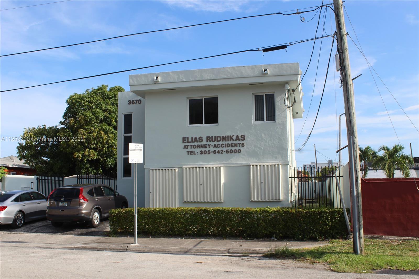 Photo of 3670 NW 6th St in Miami, FL