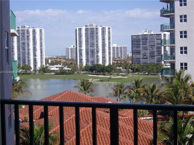 Photo of 19900 E Country Club Dr #916 in Aventura, FL