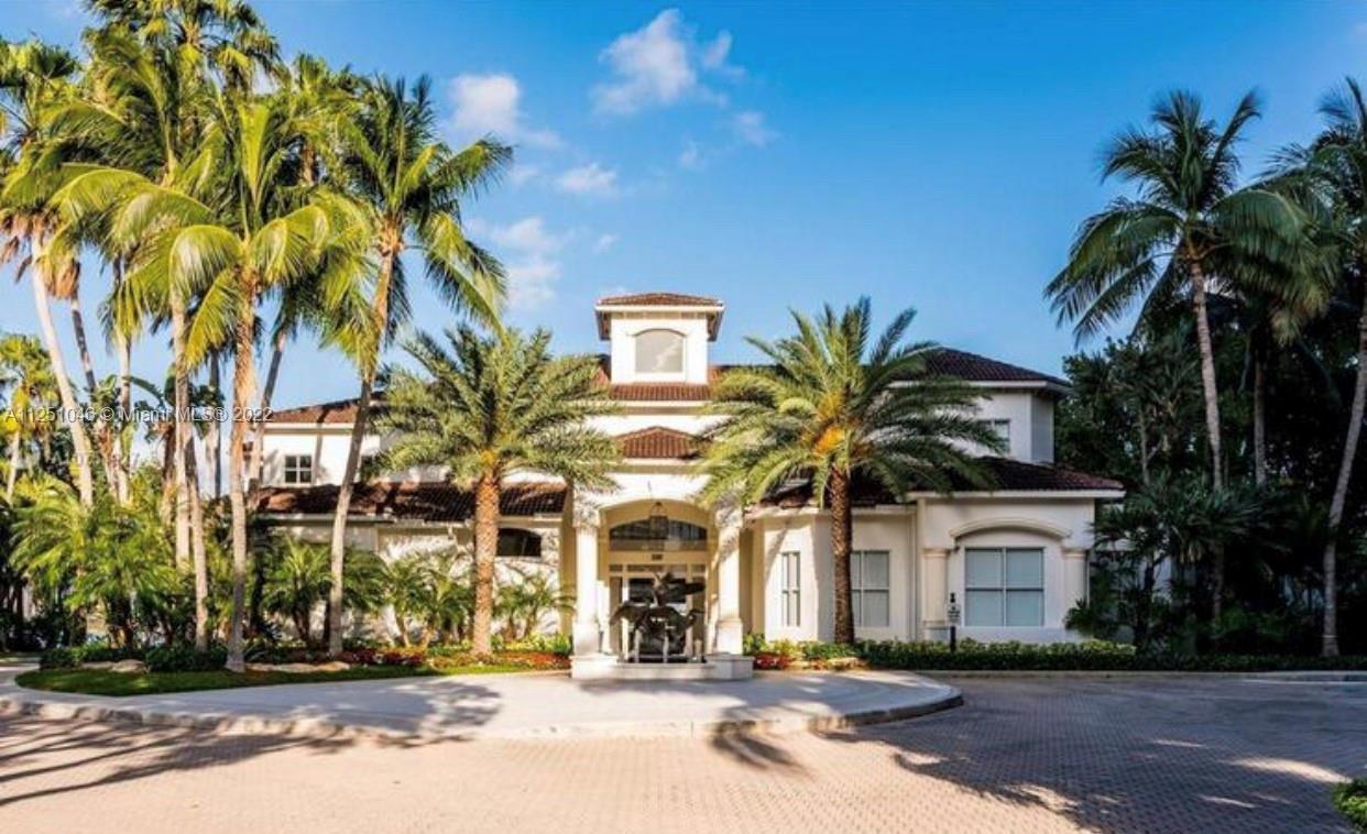 Photo of 3205 NE 184th St #9101 in Aventura, FL
