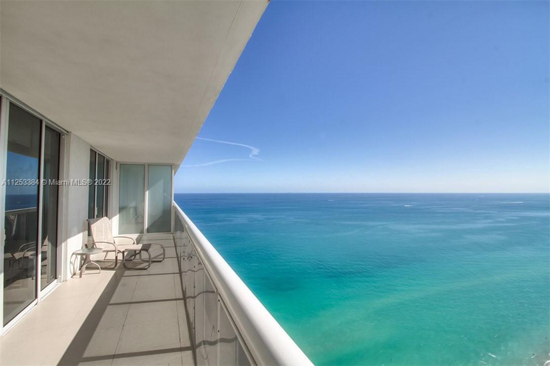Photo of 1830 S Ocean Dr #4404 in Hallandale Beach, FL