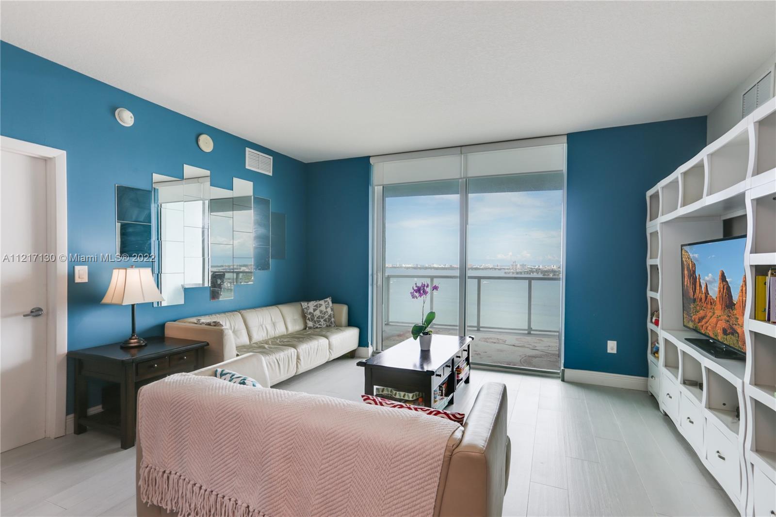 Let unobstructed Bay views brighten up your day in this 2 BD, 2.5 BA + den home. Expansive water vie