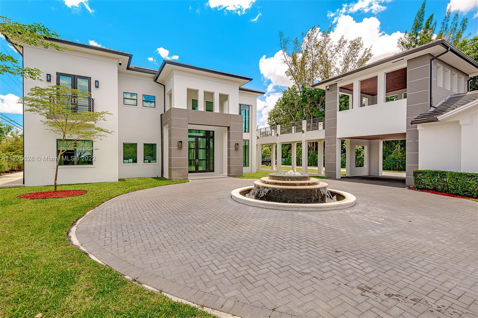 Photo of 4601 SW 126th Ave in Southwest Ranches, FL