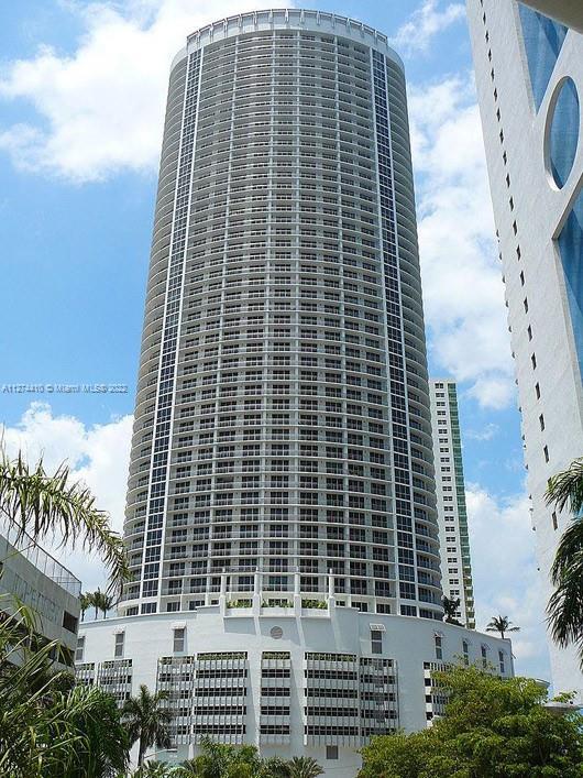 Great opportunity to live or invest. 1 Bedroom and 1 Bath residence in Opera Towers in Edgewater. Br