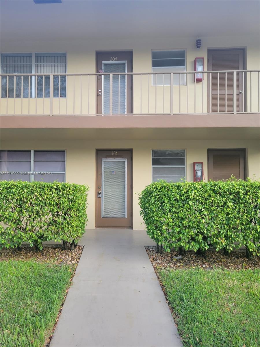 Photo of 7350 NW 1st St #104 in Margate, FL