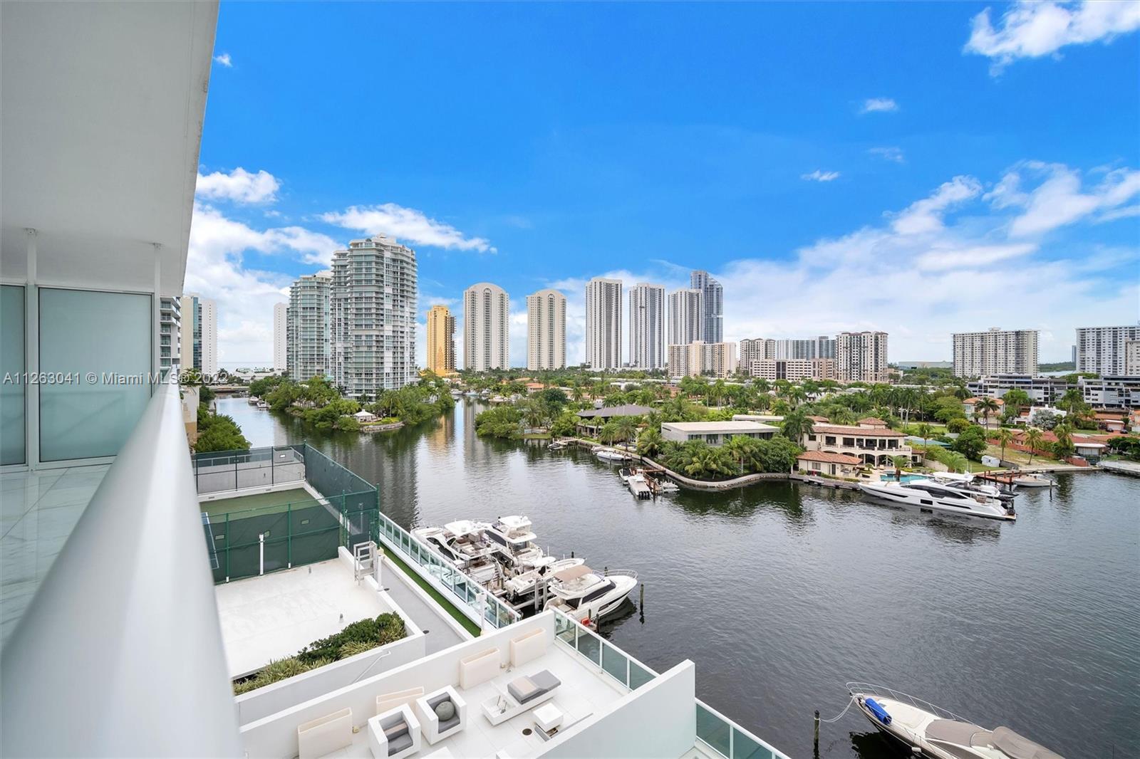 Welcome to boater’s dream -walk out of condo directly to the marina. 
Stunning unobstructed breatht