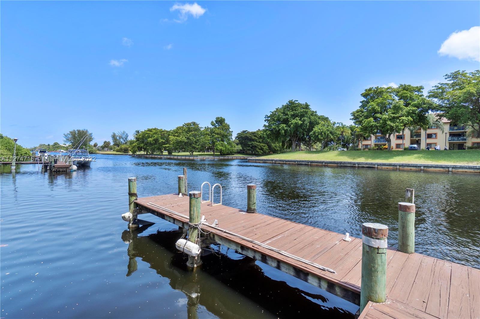 Ocean Access for this large waterfront & low HOA Townhome in all A rated East Boca Raton school dist