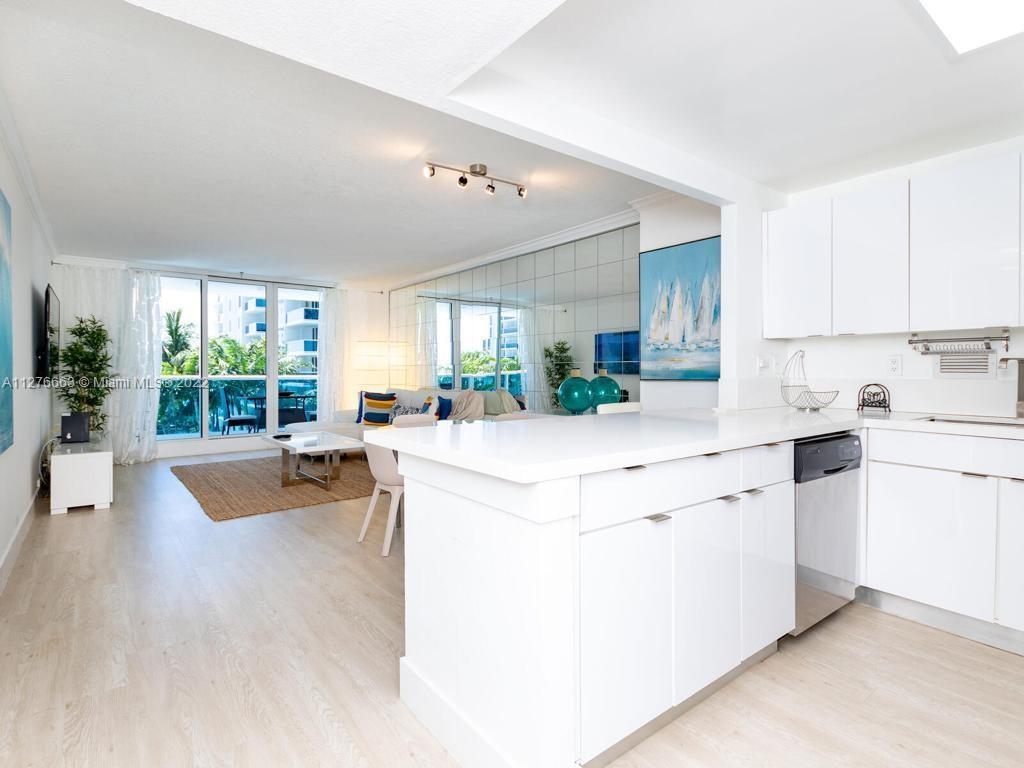 Property shared with 1 Hotel & Residences. Beautifully renovated turn-key 1 bedroom! Direct ocean. D