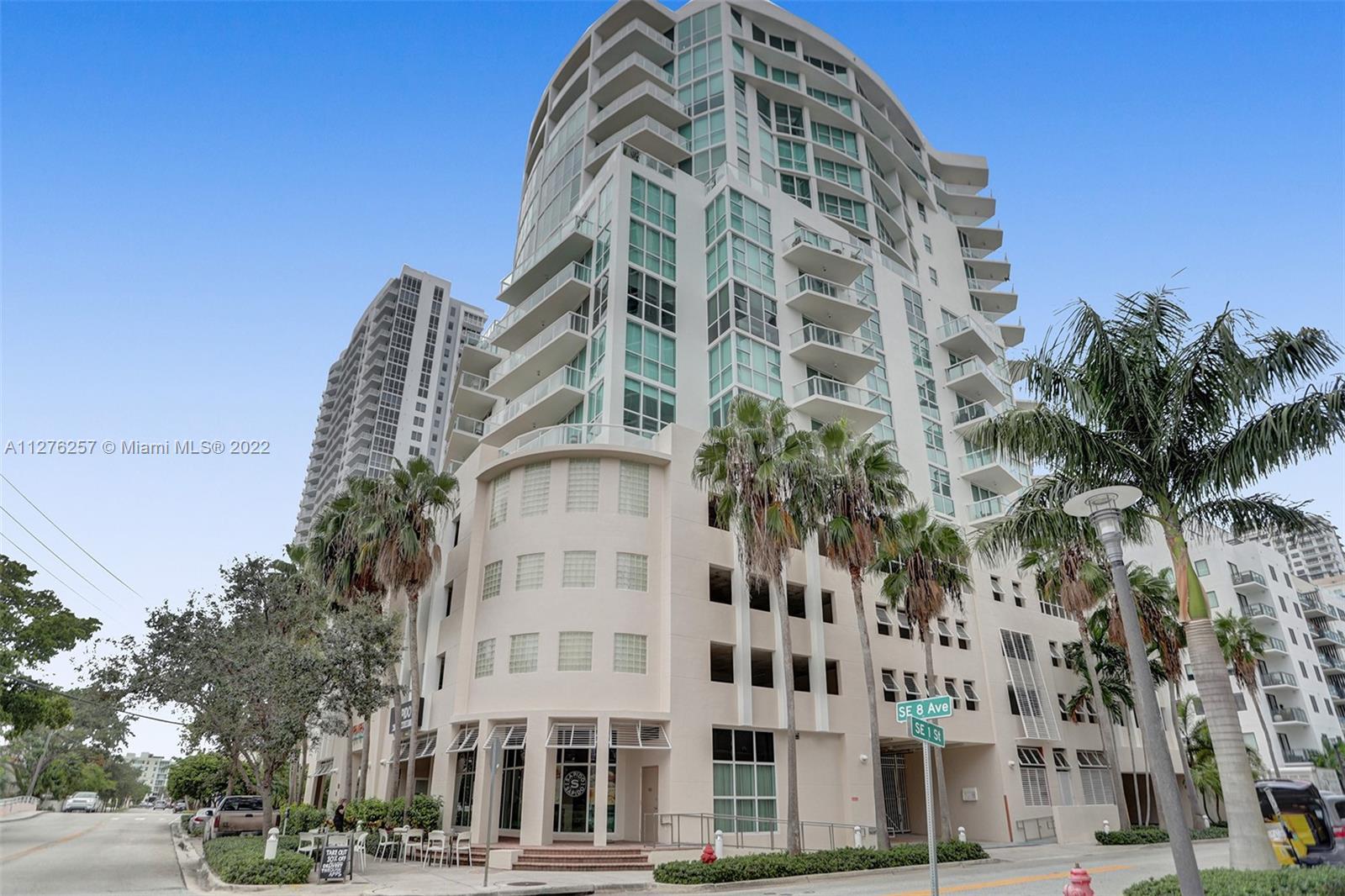 South Florida Living at its Finest! This Light & Bright 2Bed/2FullBath Condo is Move-In Ready... or 