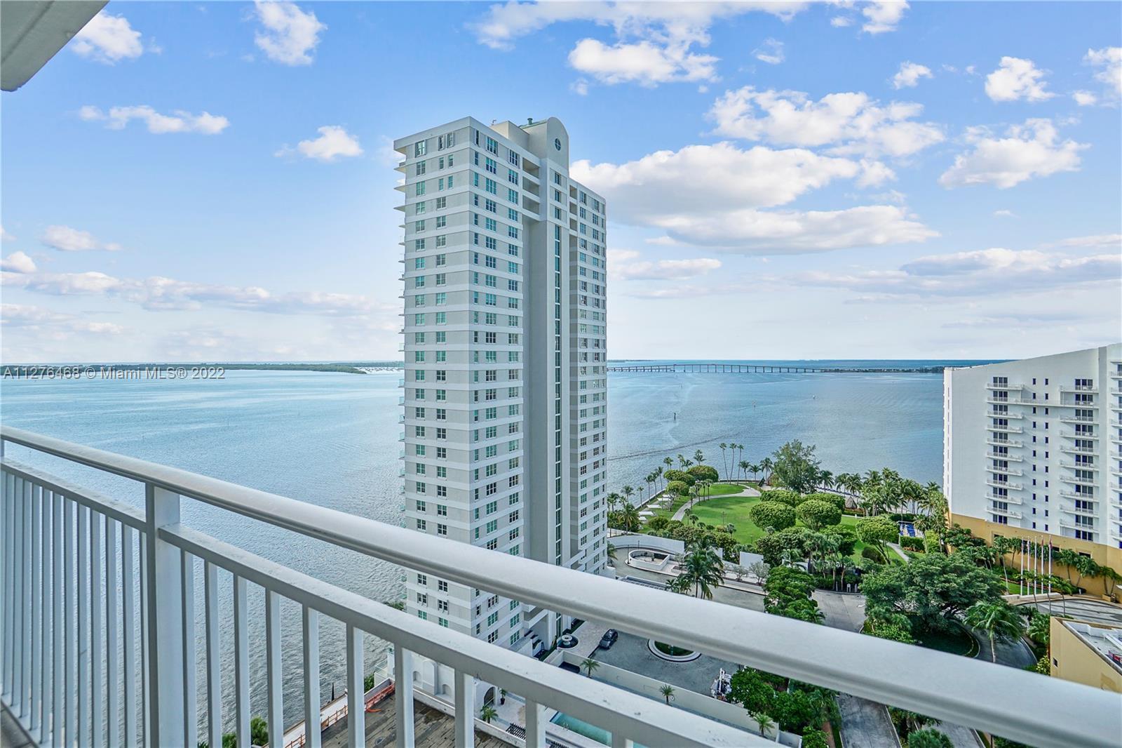 This penthouse level 2 bedroom, 2 bath unit offers both open bay and city views located on the exclu