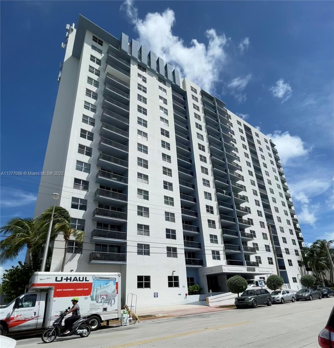Beautiful and spacious 1 bed - 1 bath unit with partial bay view from balcony! Updated kitchen with 