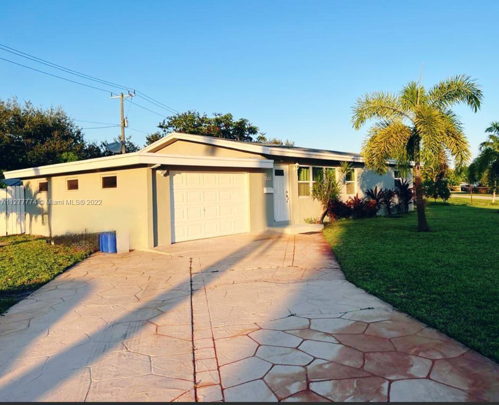 Not miss this completely remodel 3 bedrooms/ 2 bathroom, pool home in Riverland Community.
Impact W
