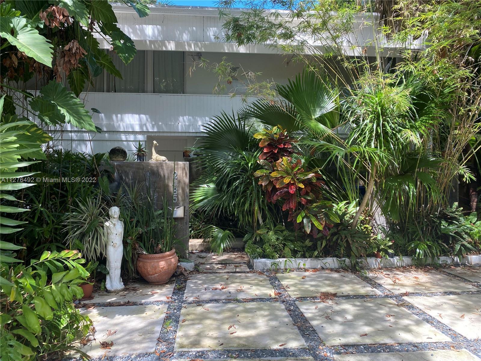 Photo of 2485 Inagua Ave in Miami, FL