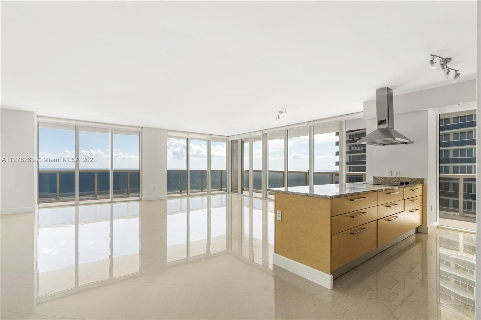 South East corner 3 bed 3.5 bath unit with spectacular direct Ocean views at The Beach Club 3. A spa