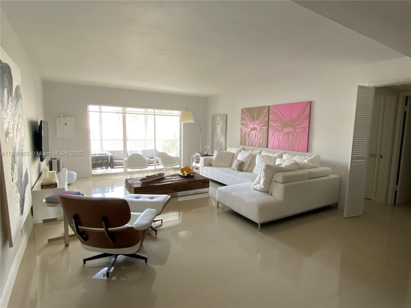 Beautiful 2/2 renovated apartment situated in the beautiful neighborhood of  Bal Harbour, this build