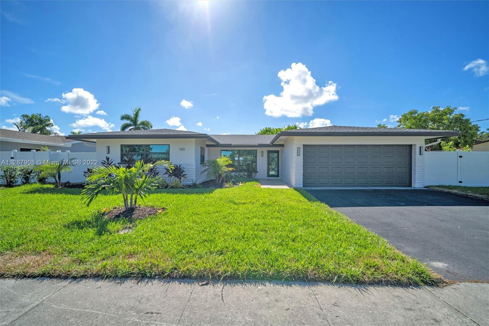 Luxurious and magnificent 4 beds, 2 baths waterfront pool home on a massive 12,000 SQ. FT. lot. Just