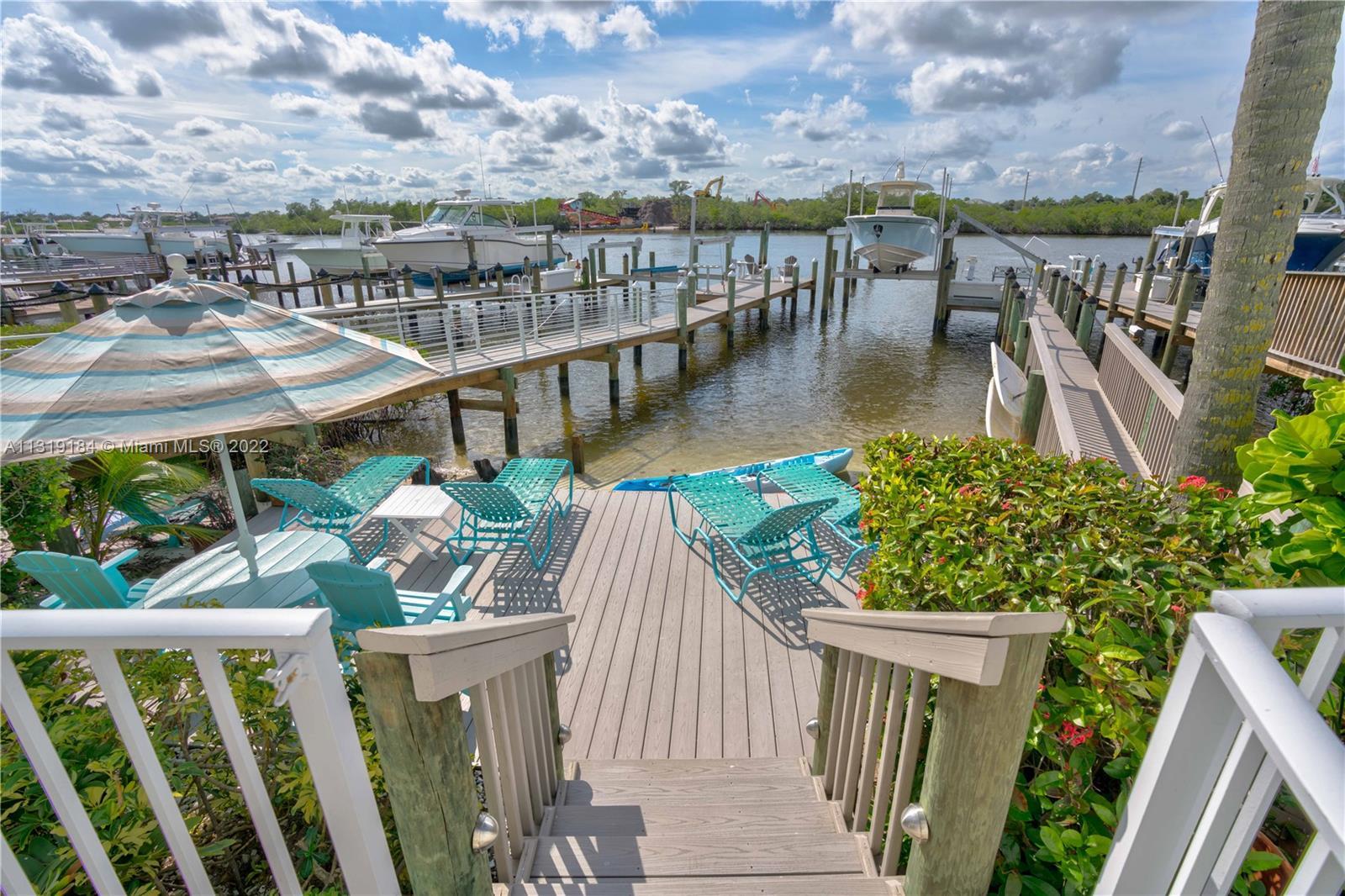 Premier Jupiter Harbour 1000 North waterfront on the Intracoastal.  Three story townhouse boasts its