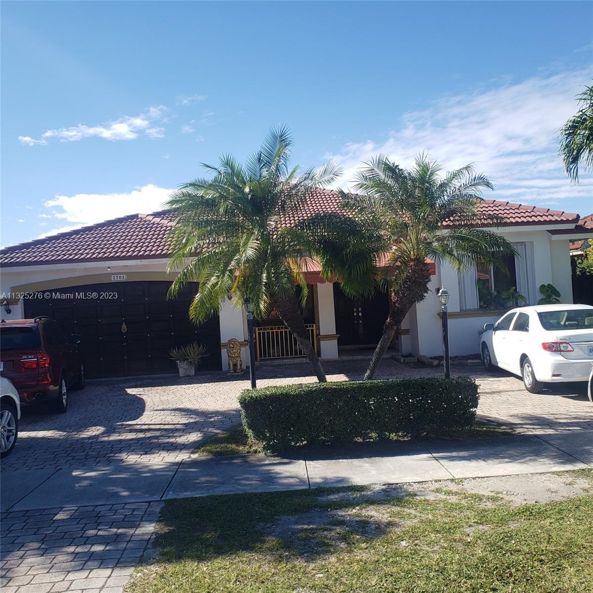 Photo of 2702 SW 143rd Ave in Miami, FL