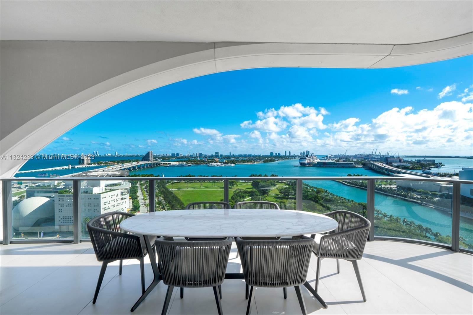 Photo of 1000 Biscayne Blvd #1701 in Miami, FL