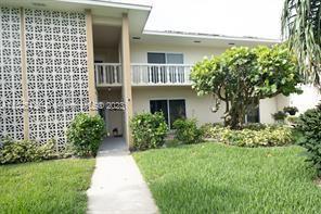 Photo of 100 South Blvd #2B in Boynton Beach, FL