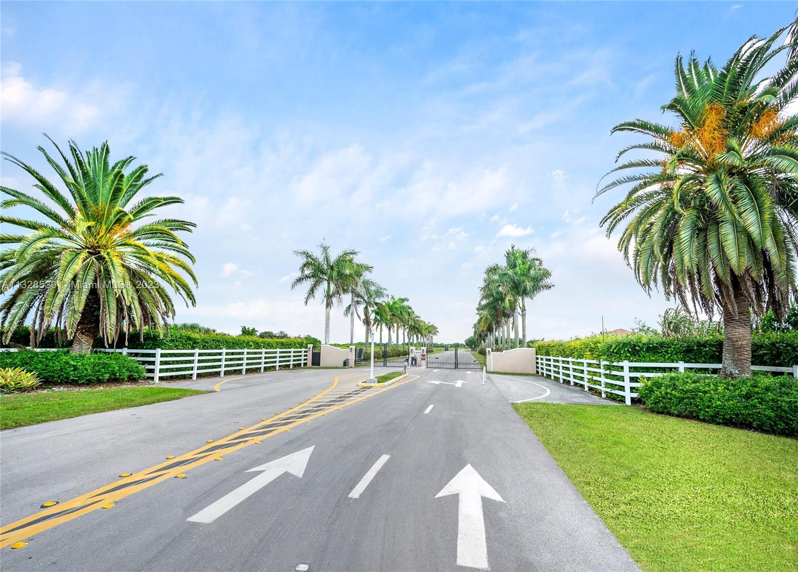 Photo of 35250 SW 218th Ave in Homestead, FL
