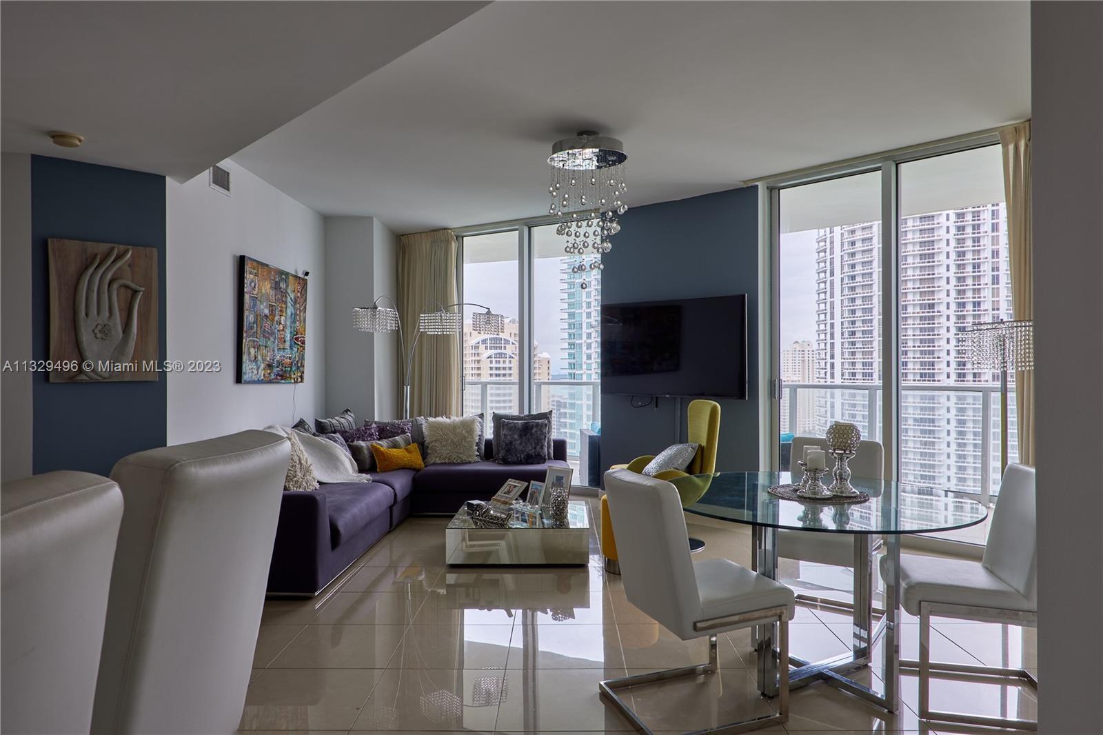 Photo of 300 S Biscayne Blvd #T-2108 in Miami, FL